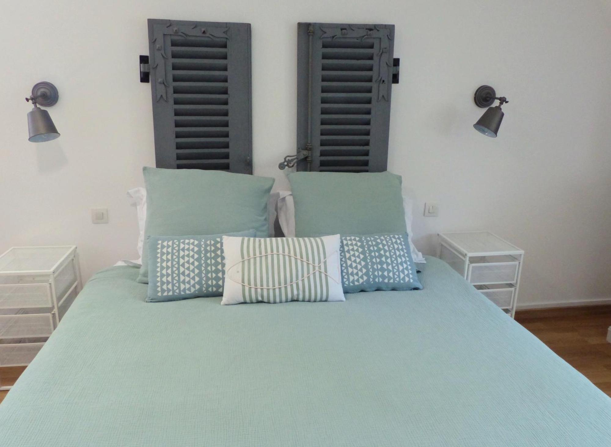 Ailes Et Iles Bed and Breakfast Pleudaniel Exteriör bild
