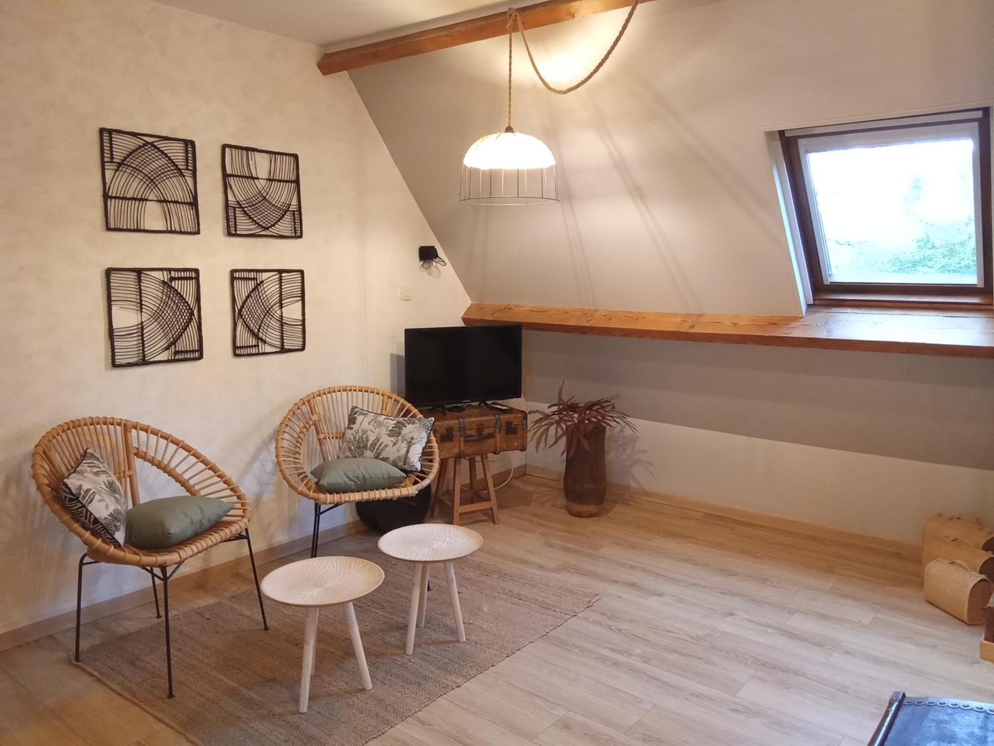 Ailes Et Iles Bed and Breakfast Pleudaniel Exteriör bild